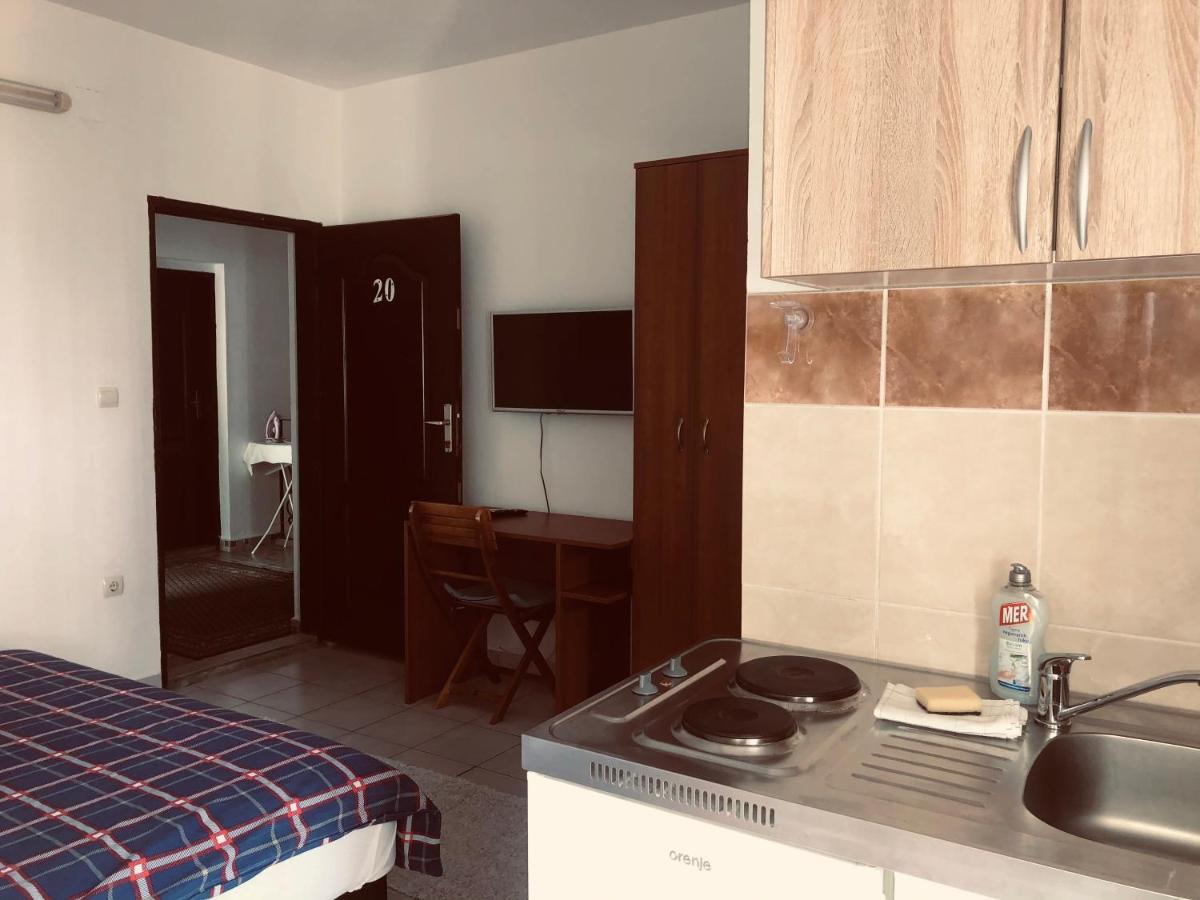 Studio Apartmani Lemon Budva Exterior photo