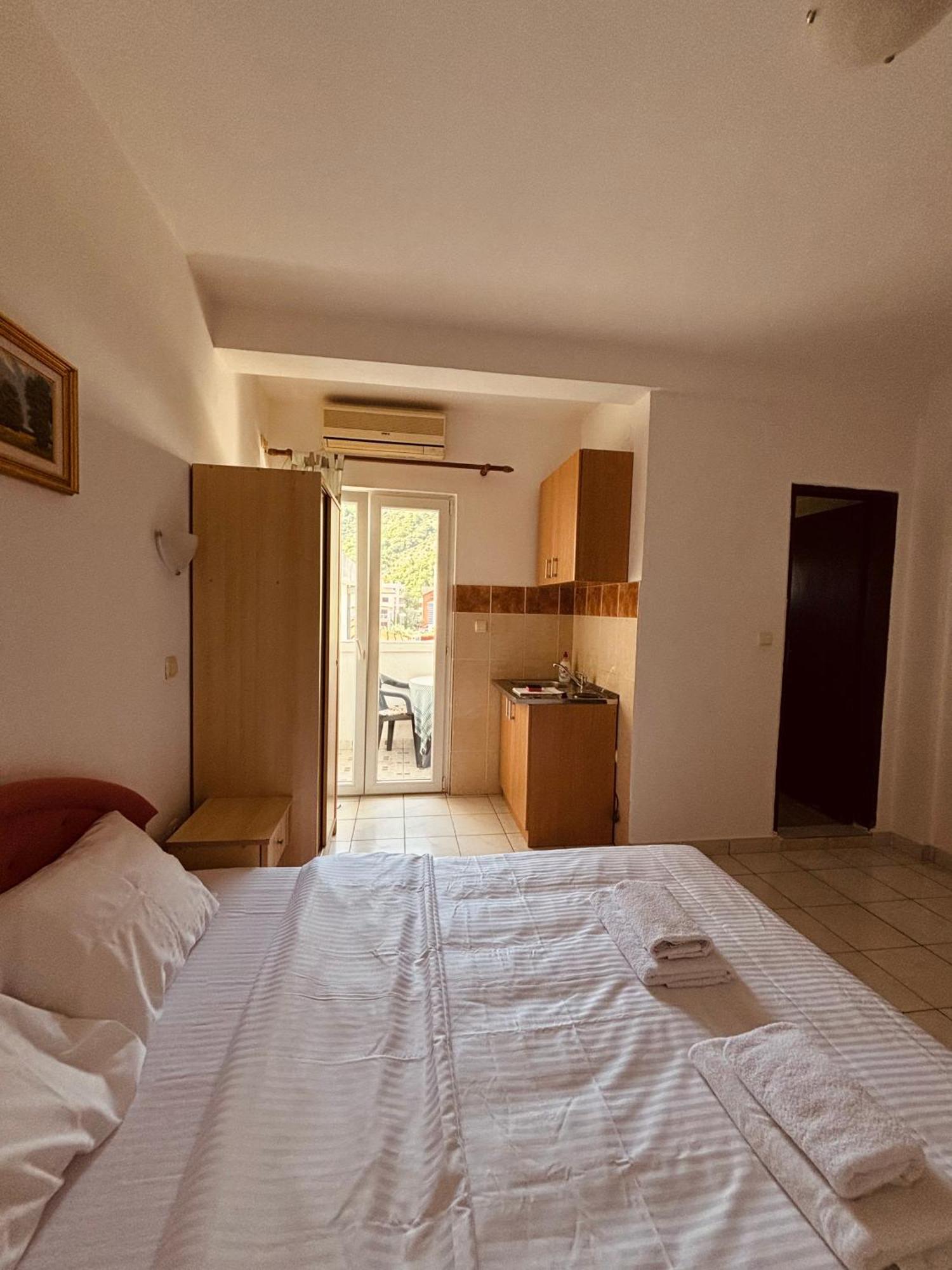 Studio Apartmani Lemon Budva Exterior photo